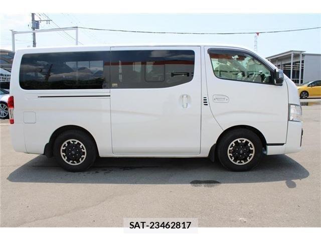 Nissan Caravan 2022-05 8129313-14