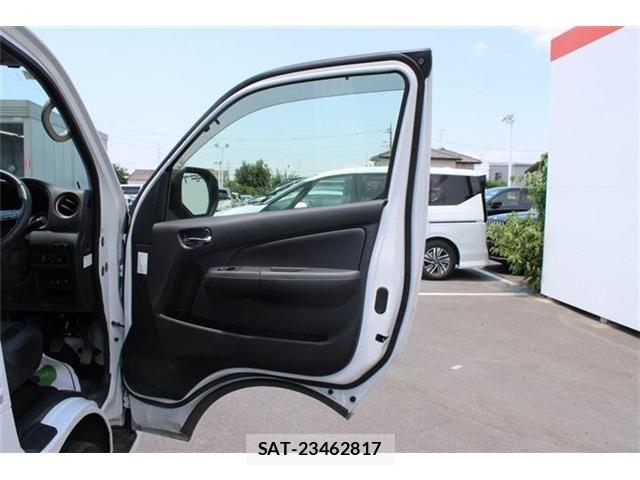 Nissan Caravan 2022-05 8129313-29