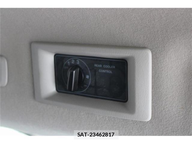 Nissan Caravan 2022-05 8129313-4