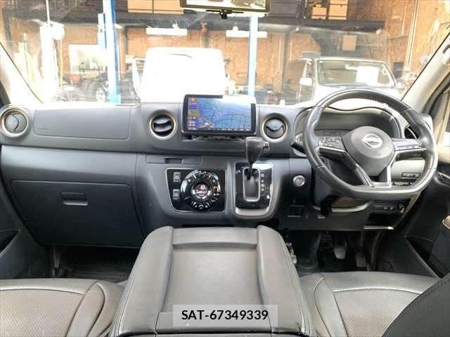 Nissan Caravan 2022-05 8129312-2