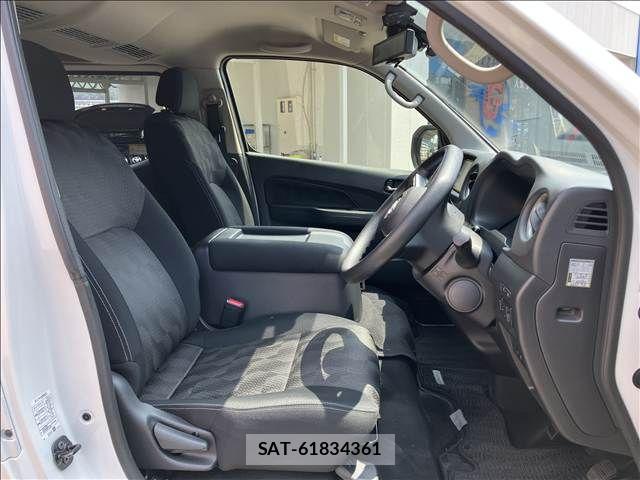 Nissan Caravan 2024-08 8145559-10
