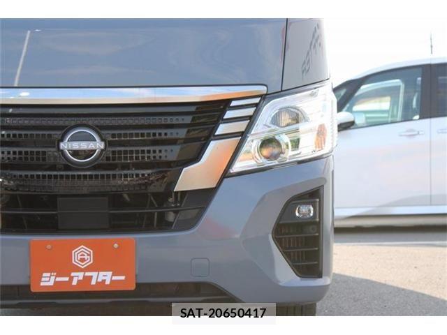 Nissan Caravan 2025-05 8145558-4