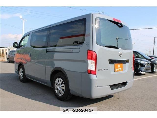Nissan Caravan 2025-05 8145558-7