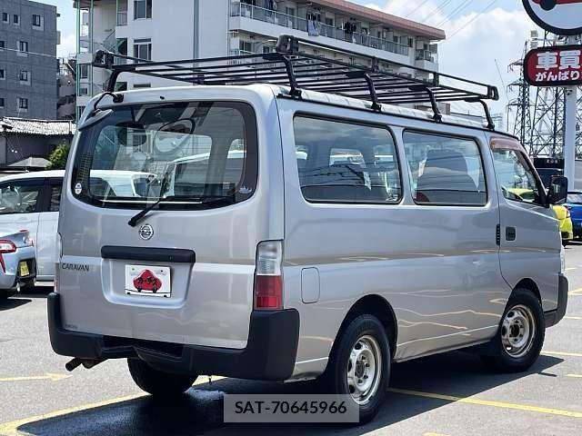 Nissan Caravan 2004-07 8145560-2