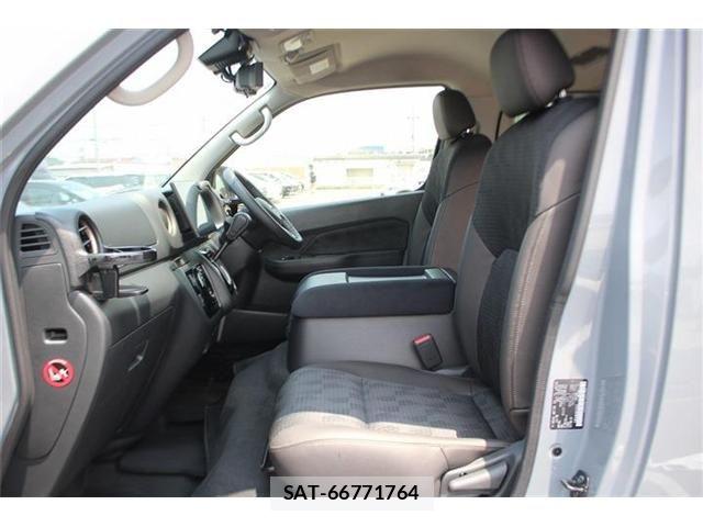 Nissan Caravan 2024-11 8206745-23