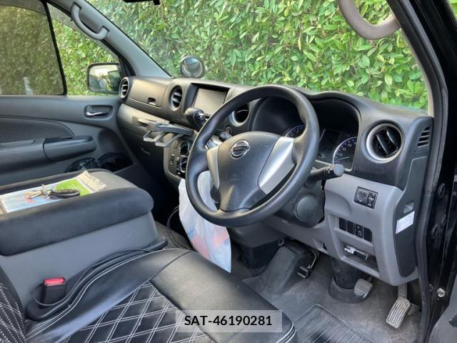 Nissan Caravan 2015-08 8206746-10