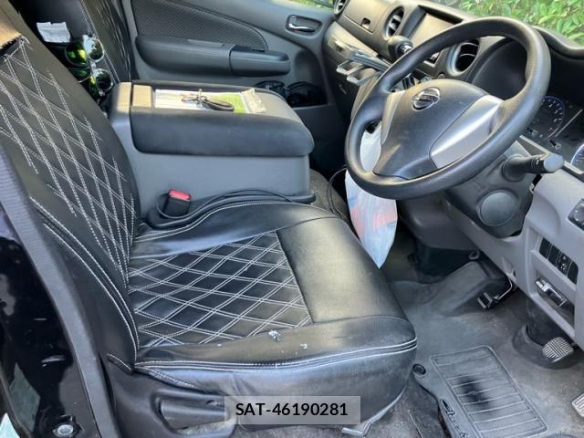Nissan Caravan 2015-08 8206746-11