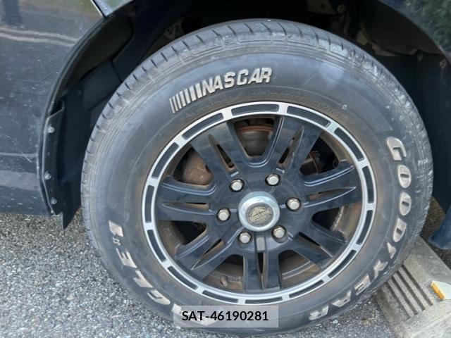 Nissan Caravan 2015-08 8206746-6