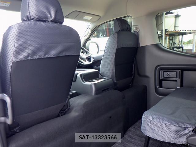 Nissan Caravan 2024-09 8229196-12