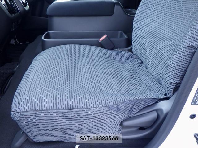 Nissan Caravan 2024-09 8229196-17
