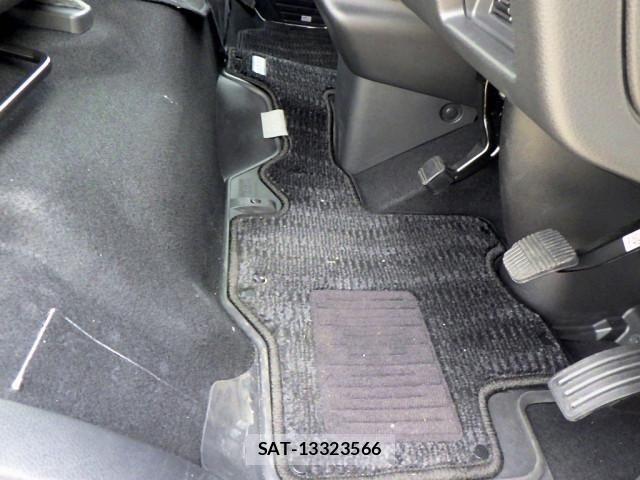 Nissan Caravan 2024-09 8229196-21
