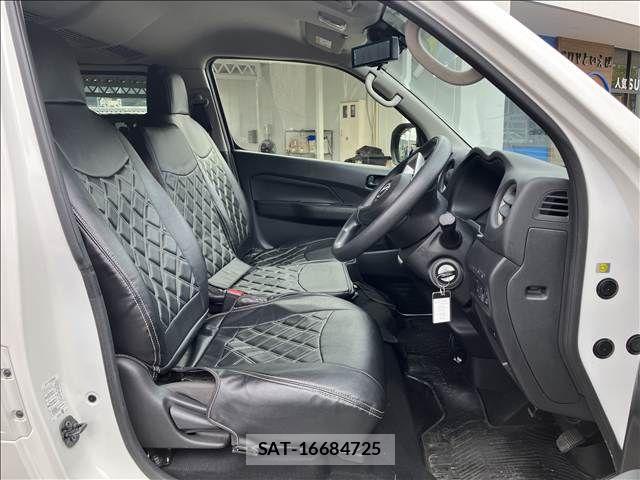 Nissan Caravan 2024-04 8244792-10