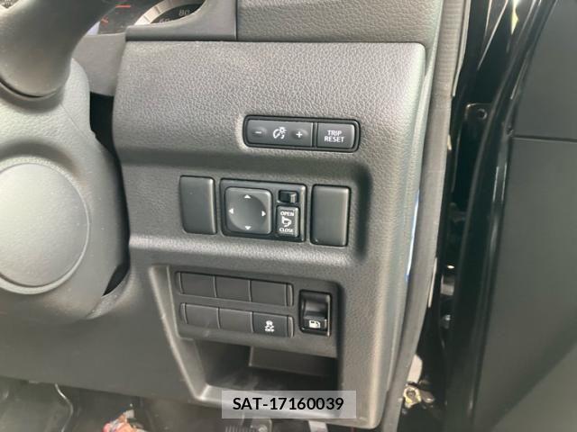 Nissan Caravan 2022-01 8244793-15