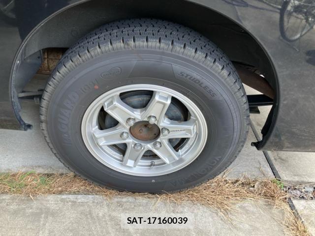 Nissan Caravan 2022-01 8244793-6