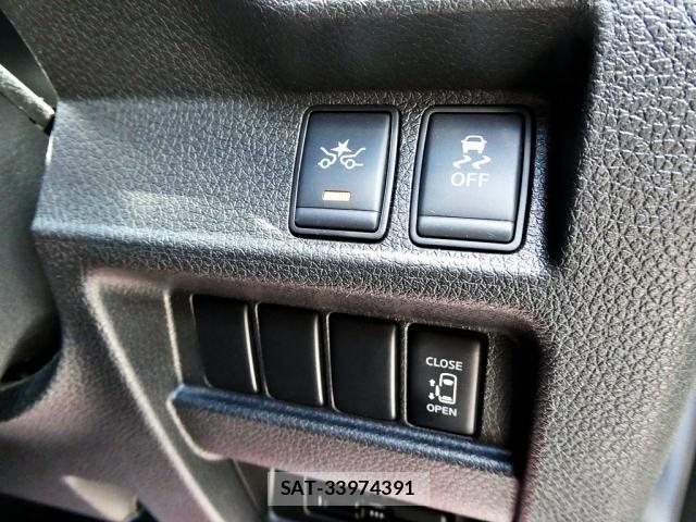 Nissan Caravan 2021-09 8244791-18