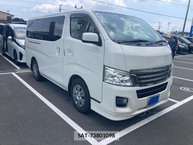 Nissan Caravan 2015-04 8244794-1