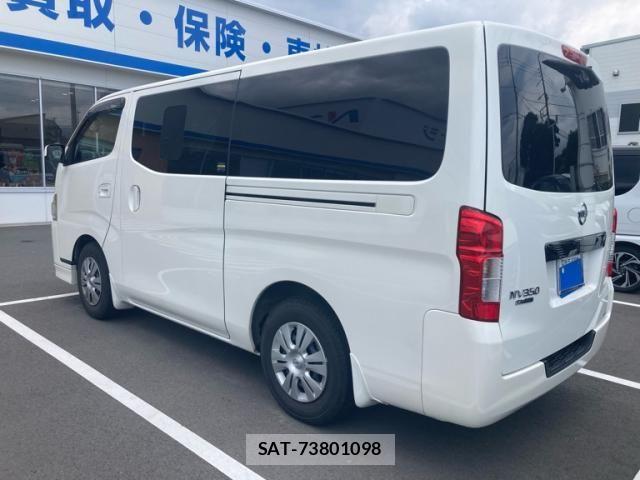 Nissan Caravan 2015-04 8244794-4