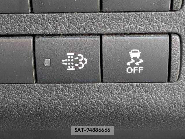 Nissan Caravan 2024-12 8313588-8