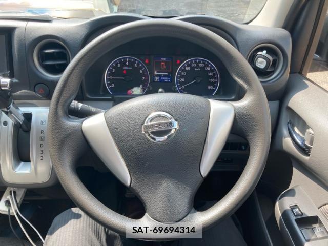 Nissan Caravan 2015-01 8313589-15