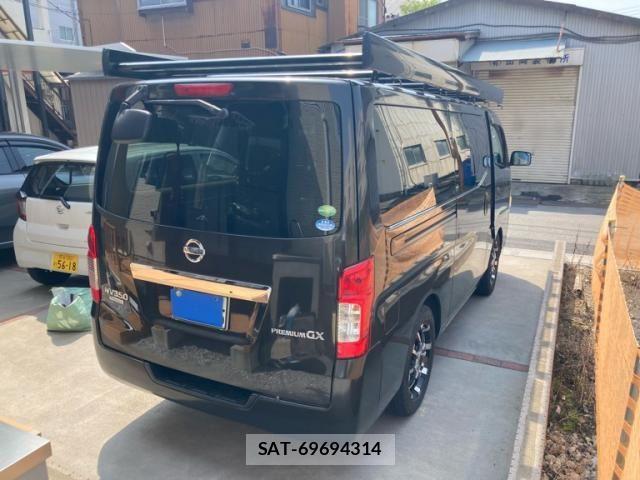 Nissan Caravan 2015-01 8313589-4