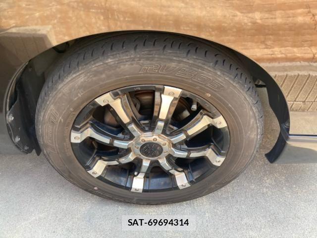 Nissan Caravan 2015-01 8313589-5