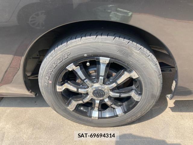 Nissan Caravan 2015-01 8313589-7
