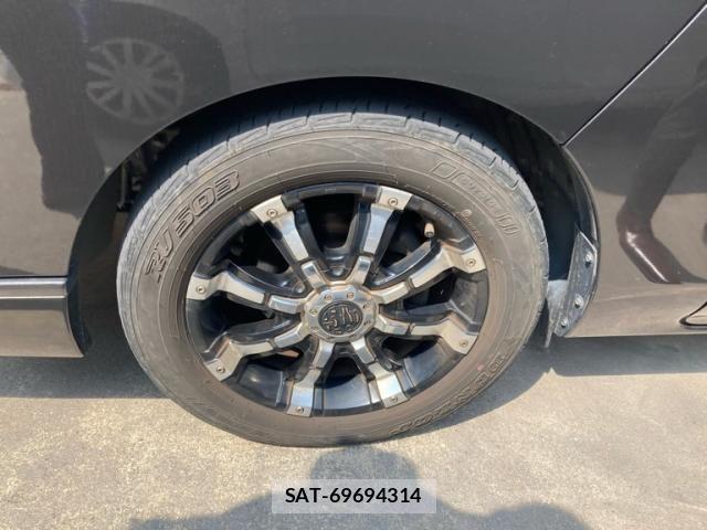 Nissan Caravan 2015-01 8313589-8