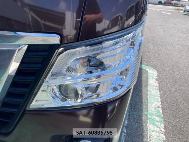 Nissan Caravan 2017-09 8335177-2