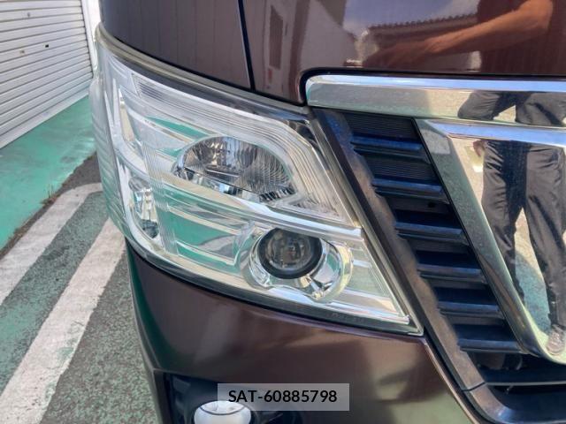 Nissan Caravan 2017-09 8335177-3