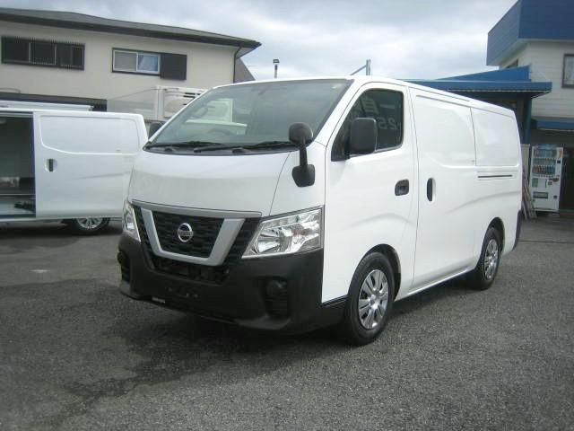 Nissan Caravan 2020-07 8331856-0