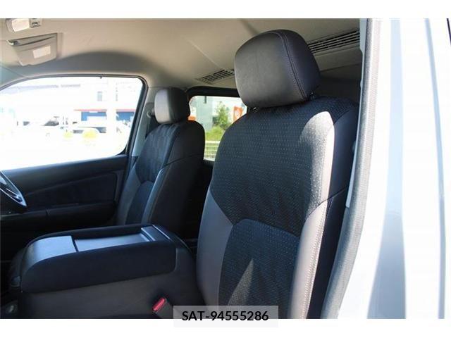 Nissan Caravan 2022-08 8354084-25