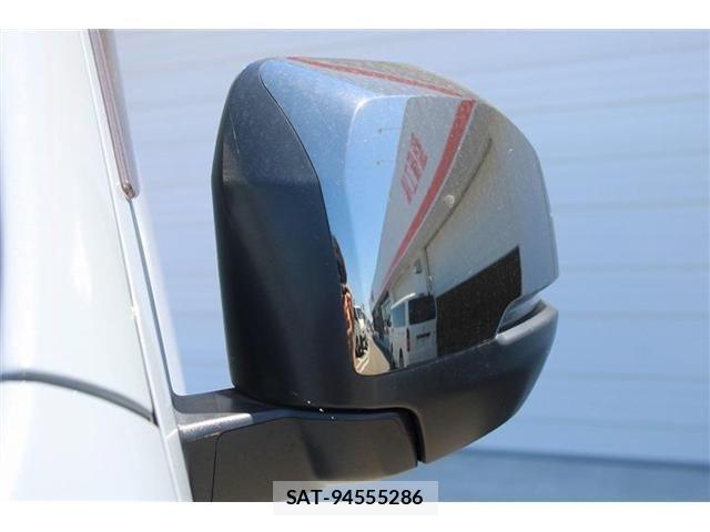 Nissan Caravan 2022-08 8354084-29