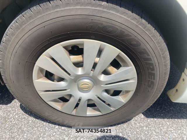 Nissan Caravan 2013-08 8354083-11