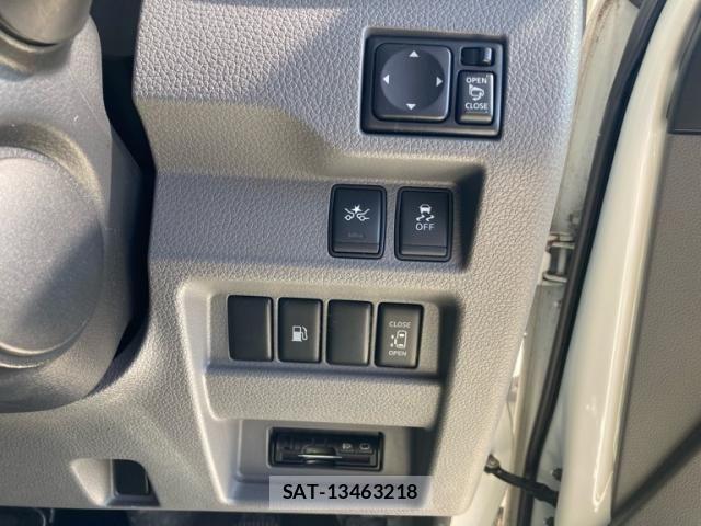 Nissan Caravan 2018-07 8365052-11