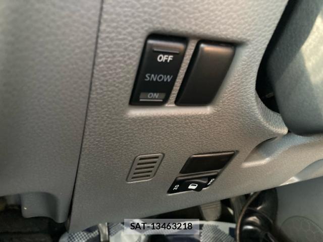 Nissan Caravan 2018-07 8365052-12