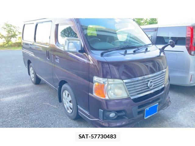 Nissan Caravan 2011-05 8365054-1