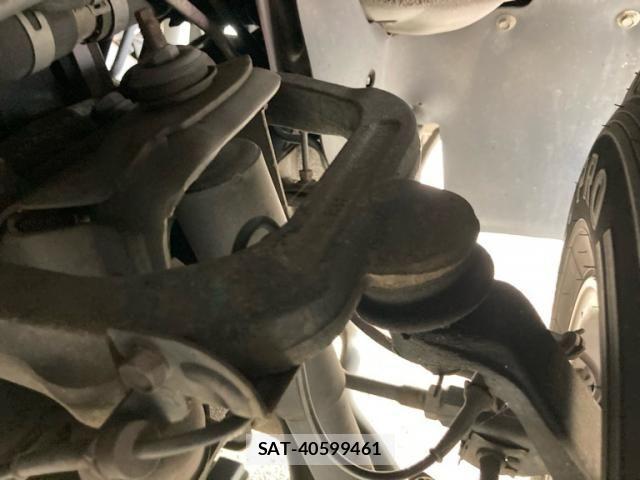 Nissan Caravan 2006-05 8411551-9