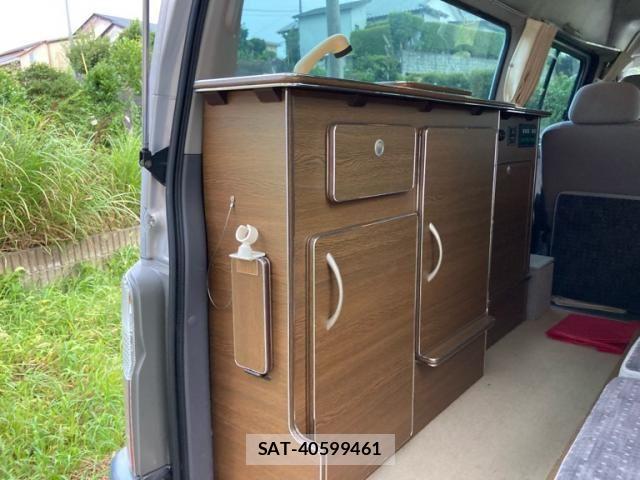 Nissan Caravan 2006-05 8411551-15