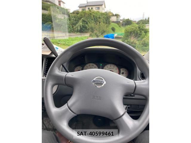 Nissan Caravan 2006-05 8411551-21