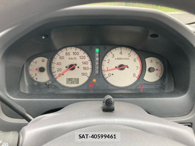 Nissan Caravan 2006-05 8411551-24