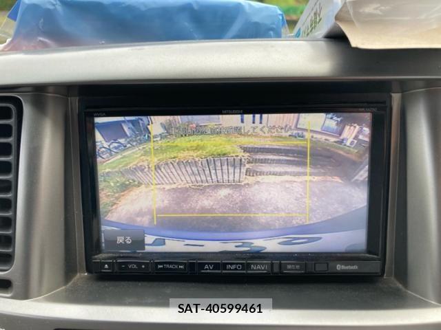 Nissan Caravan 2006-05 8411551-28