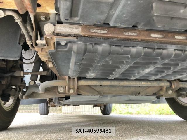 Nissan Caravan 2006-05 8411551-4