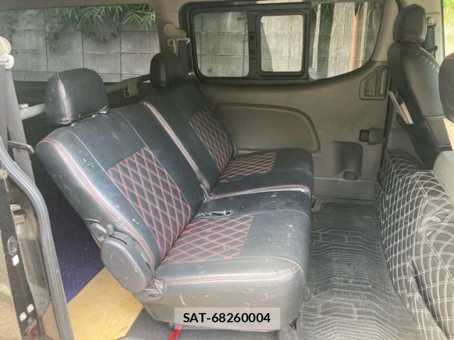 Nissan Caravan 2013-08 8457138-11