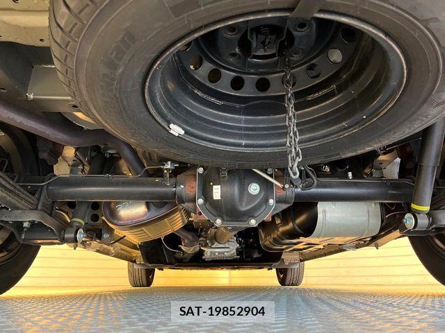 Nissan Caravan 2023-02 8523979-19