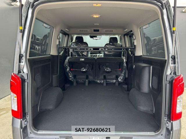 Nissan Caravan 2026-08 8523980-24