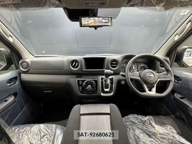 Nissan Caravan 2026-08 8523980-2
