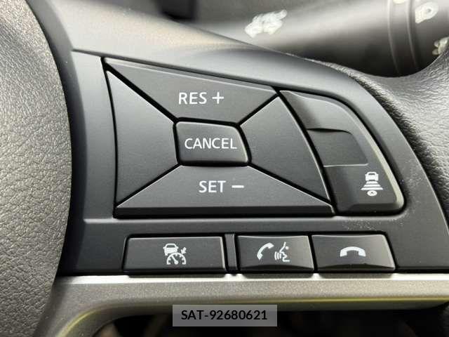 Nissan Caravan 2026-08 8523980-4