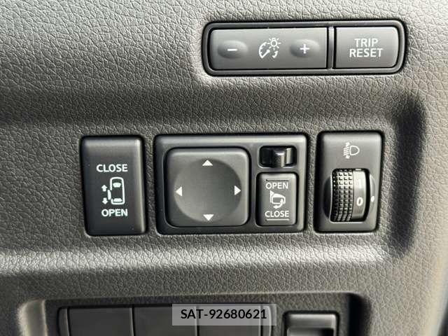 Nissan Caravan 2026-08 8523980-7