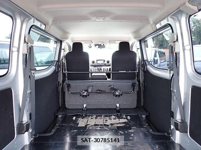 Nissan Caravan 2022-06 8523977-25