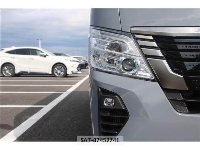 Nissan Caravan 2023-07 8523978-12